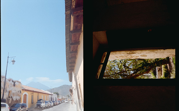 12 Ernestina Ávila - Kodak Gold 200 por Arca Film Lab (Marzo 2025) - Rollo 0837