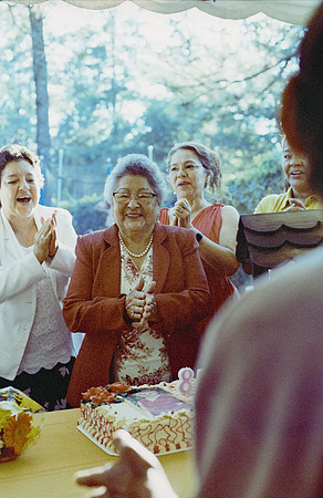 28 Milton Recinos - Kodak Portra 400 por Arca Film Lab (Junio 2025) - Rollo 1105