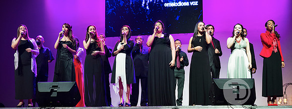 M.A.S. Cantando