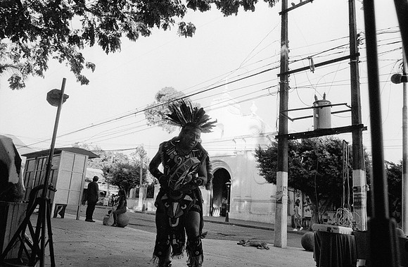 24 Guilia Trobbiani - Ilford HP5+ 400 por Arca Film Lab (Abril 2025) - Rollo 0932