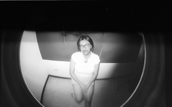 24 Natalia Mendoza - Kentmere Pan 400 por Arca Film Lab (Junio 2025) - Rollo 1129