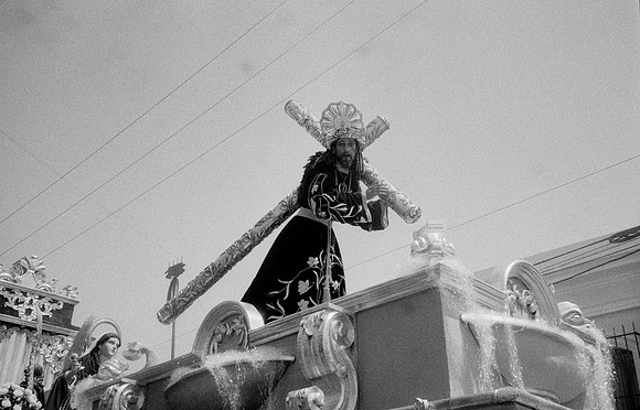 21 Gilberto Rosales Vaquín - Ilford HP5+ 400 por Arca Film Lab (Febrero 2025) - Rollo 0782