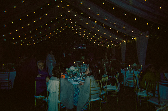 25 Boda Guille y Adriana por Fabriccio Díaz - Cinestill 800T - Arca Film Lab