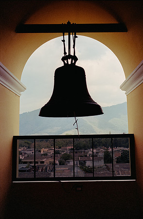 20 Luis Felipe Rodríguez - Kodak Portra 400 por Arca Film Lab (Mayo 2025) - Rollo 1093