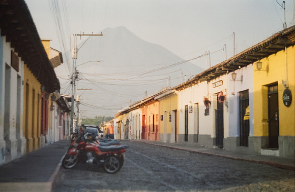03 Ollie Eales - Kodak Gold 200 por Arca Film Lab (Junio 2025) - Rollo 1112