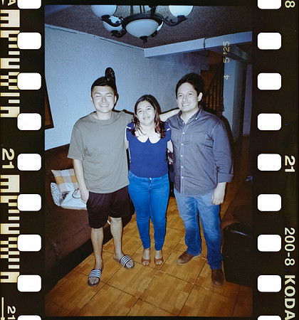 21 Carlos Castro - Kodacolor 200 por Arca Film Lab (Junio 2025) - Rollo 1119