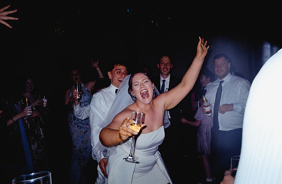 05 Denise Clicks - Kodak Gold 200 por Arca Film Lab (Abril 2025) - Rollo 0956