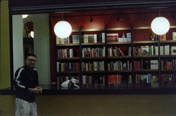 40 Pablo Josué Noack - Cinestill 800T por Arca Film Lab (Mayo 2024) - Rollo 0075