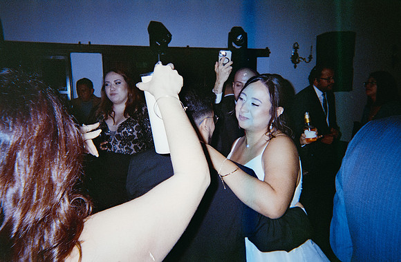 01 Valeria Sierra - Fujifilm 400 por Arca Film Lab (Enero 2025) - Rollo 0651