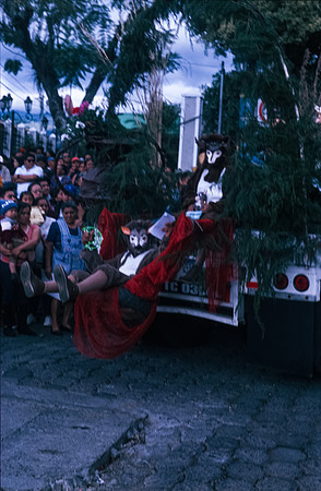 18 Ronald Ottoniel - Fujifilm Provia 100F por Arca Film Lab (Diciembre 2024) - Rollo 0532