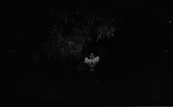14 Natalia Mendoza - Kentmere Pan 400 por Arca Film Lab (Junio 2025) - Rollo 1126