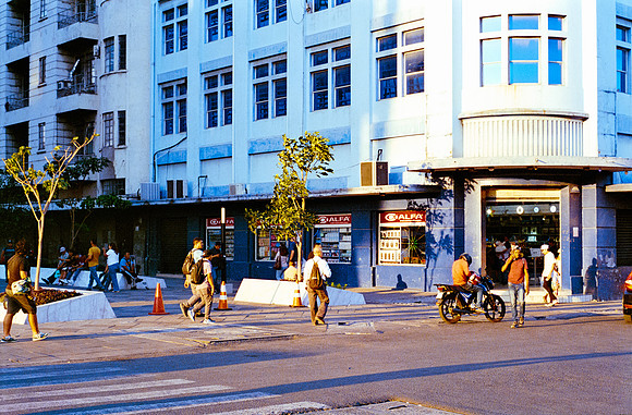 31 Gerardo Recinos - Kodak Ultramax 400 por Arca Film Lab (Mayo 2025) - Rollo 1006