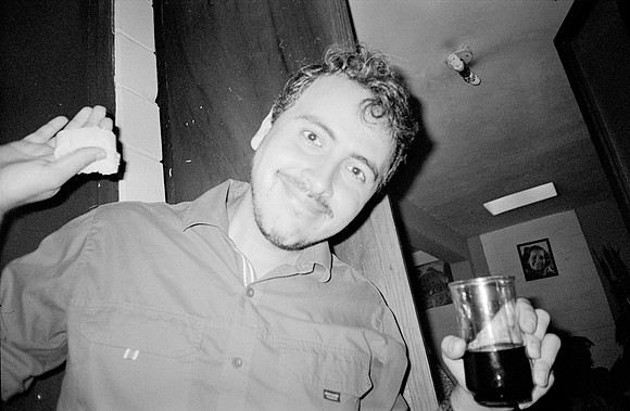 04 Rodrigo Bracamonte - Ilford XP2 400 por Arca Film Lab (Marzo 2025) - Rollo 0792