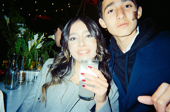 17 Mariana Vargas - Fujifilm 400 por Arca Film Lab (Mayo 2025) - Rollo 1061