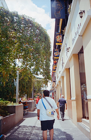 31 Daniela Saavedra - Fujifilm 400 - Arca Film Lab (Septiembre 2024) - Rollo 0340