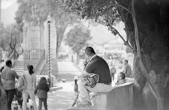 10 Fabriccio Díaz - Ilford XP2 por Arca Film Lab (Noviembre 2024) - Rollo 0502