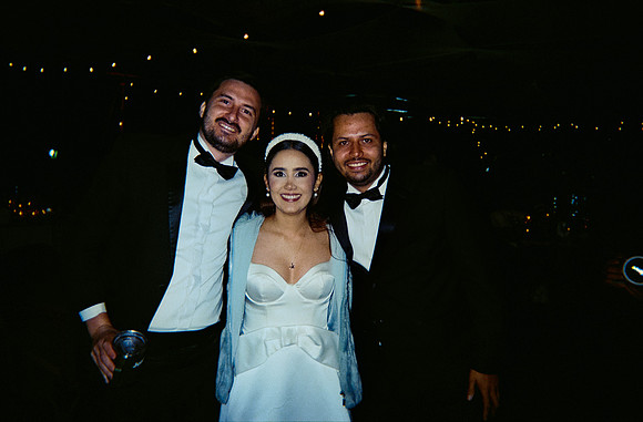 09 Mariana Vargas - Fujifilm 400 por Arca Film Lab (Mayo 2025) - Rollo 1056