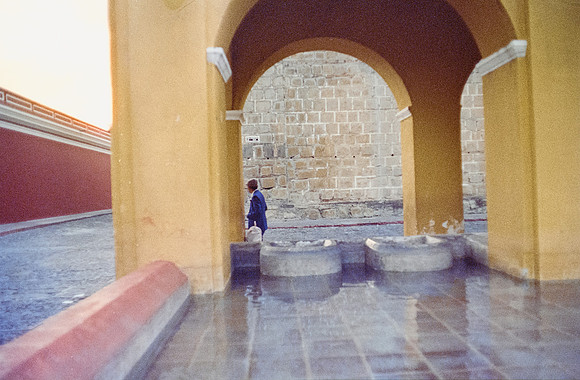 09 Fritz Pinnow - Cinestill 800T por Arca Film Lab (Diciembre 2024) - Rollo 0547