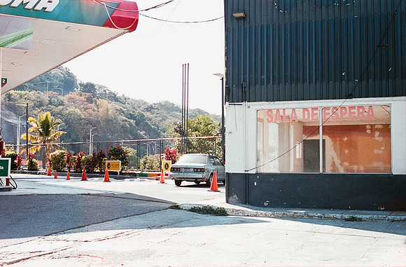 03 Gerardo Recinos - Kodak Aerocolor IV por Arca Film Lab (Abril 2025) - Rollo 0938