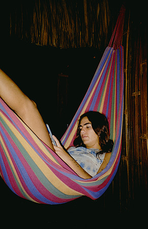 03 Carlota Benet - Kodak Gold 200 por Arca Film Lab (Febrero 2025) - Rollo 0882