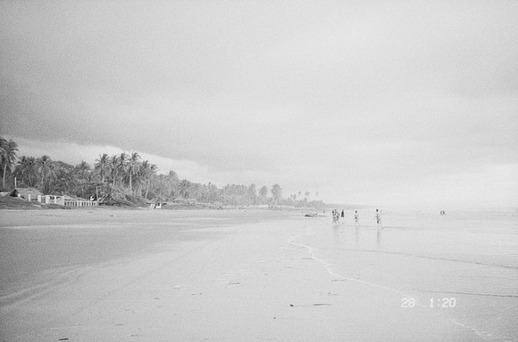 26 Elena Campos - Ilford HP5+ 400 por Arca Film Lab (Junio 2025) - Rollo 1114